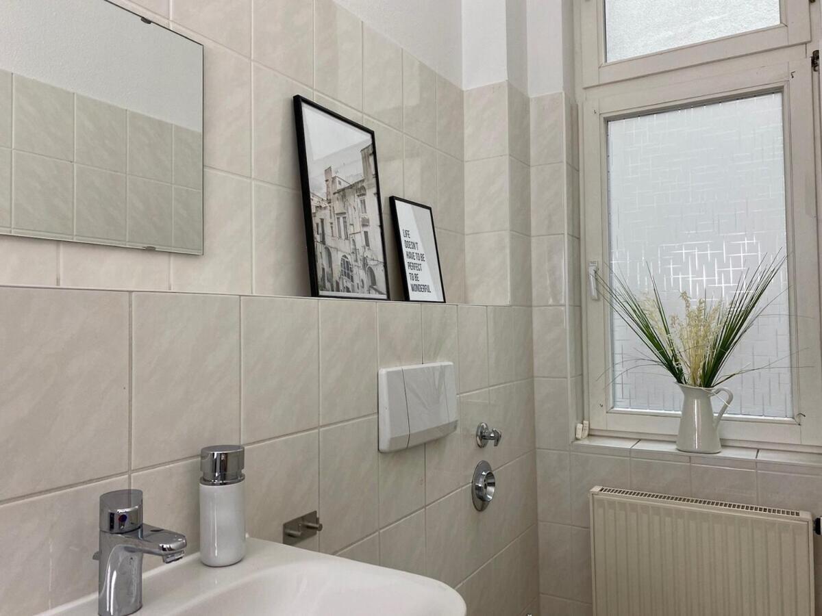 Apartamento Discovair Eisenach -Karlstrasse- Fussgaengerzone Mit Netflix Exterior foto