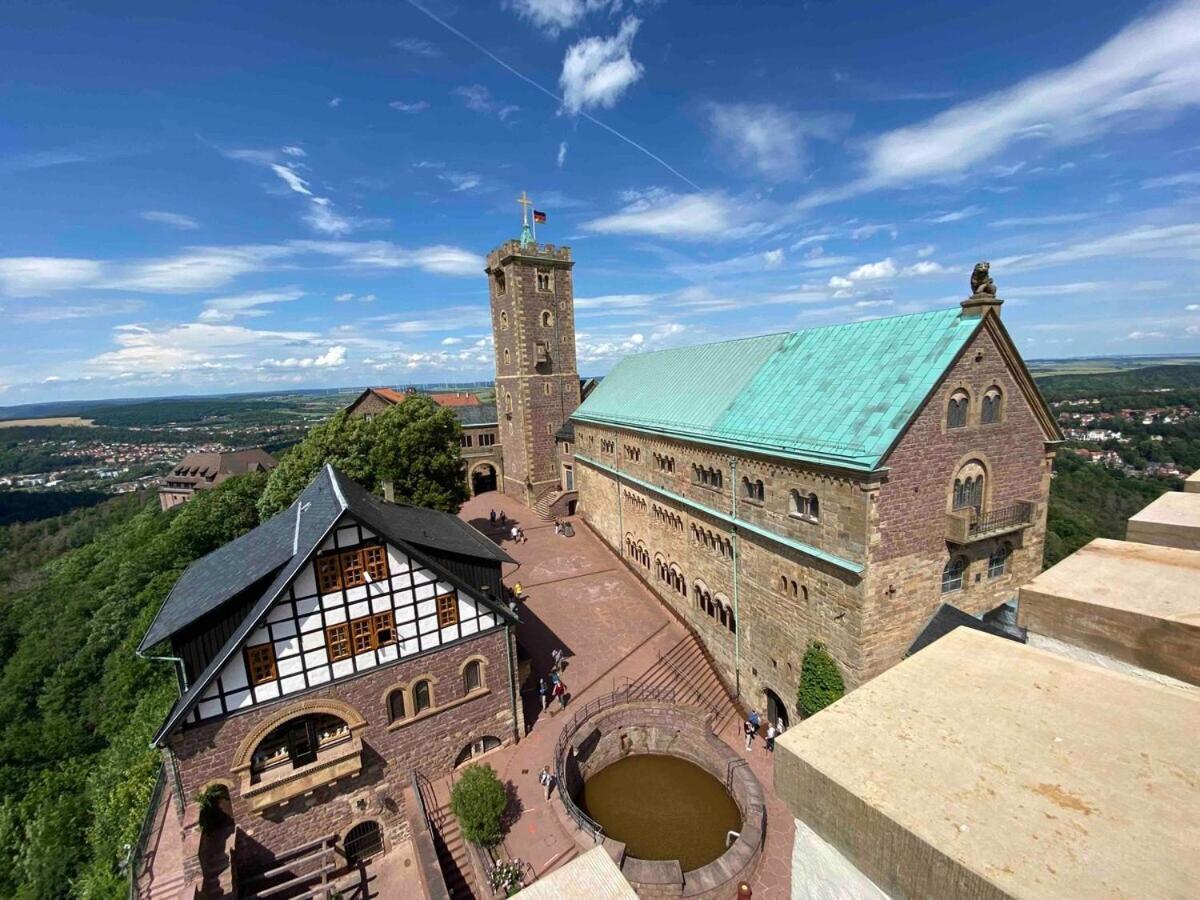 Apartamento Discovair Eisenach -Karlstrasse- Fussgaengerzone Mit Netflix Exterior foto