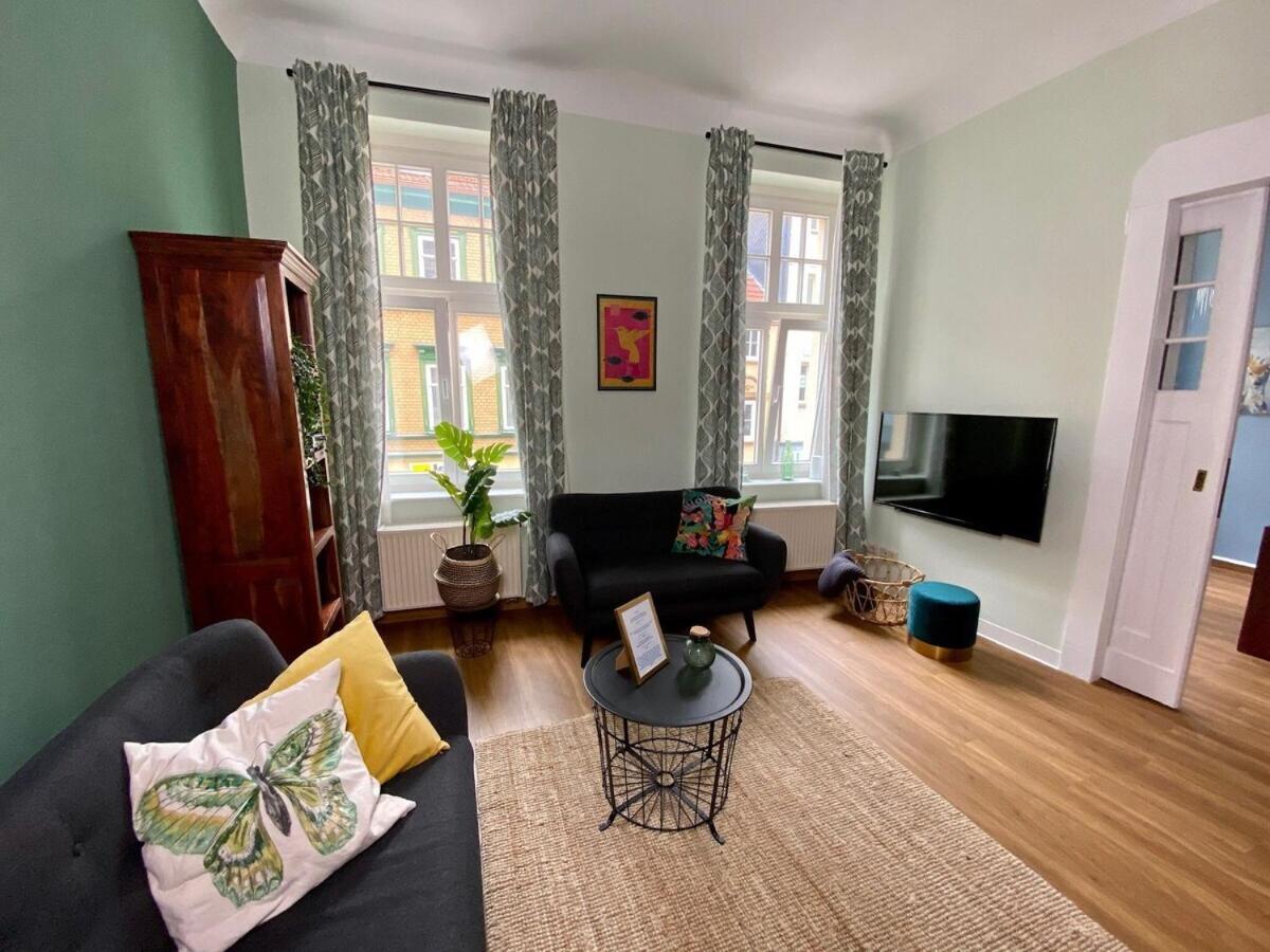 Apartamento Discovair Eisenach -Karlstrasse- Fussgaengerzone Mit Netflix Exterior foto