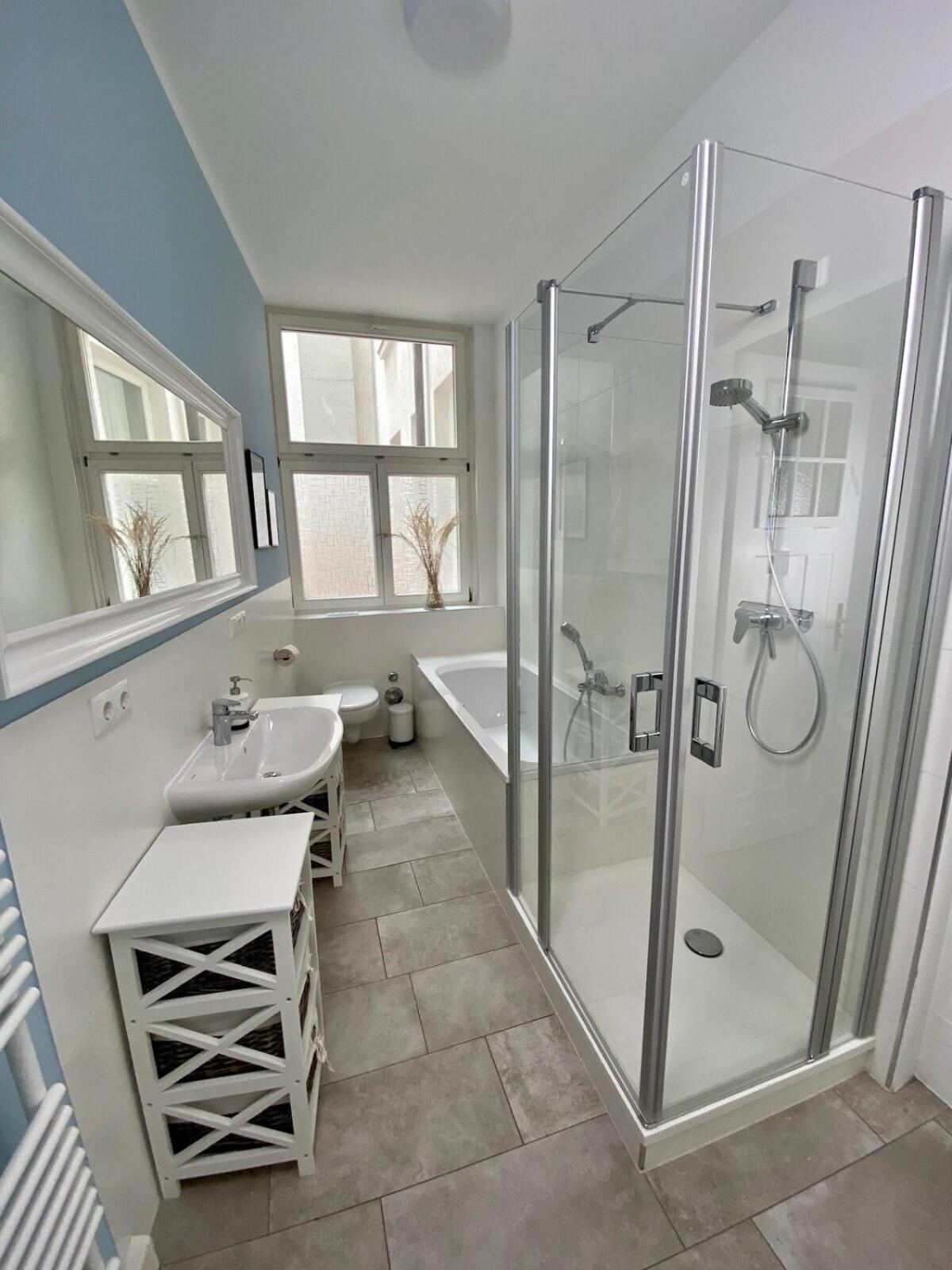 Apartamento Discovair Eisenach -Karlstrasse- Fussgaengerzone Mit Netflix Exterior foto