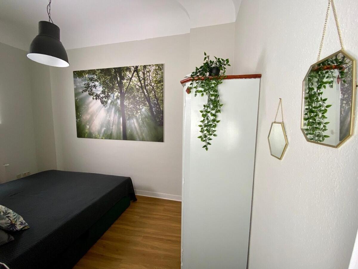 Apartamento Discovair Eisenach -Karlstrasse- Fussgaengerzone Mit Netflix Exterior foto
