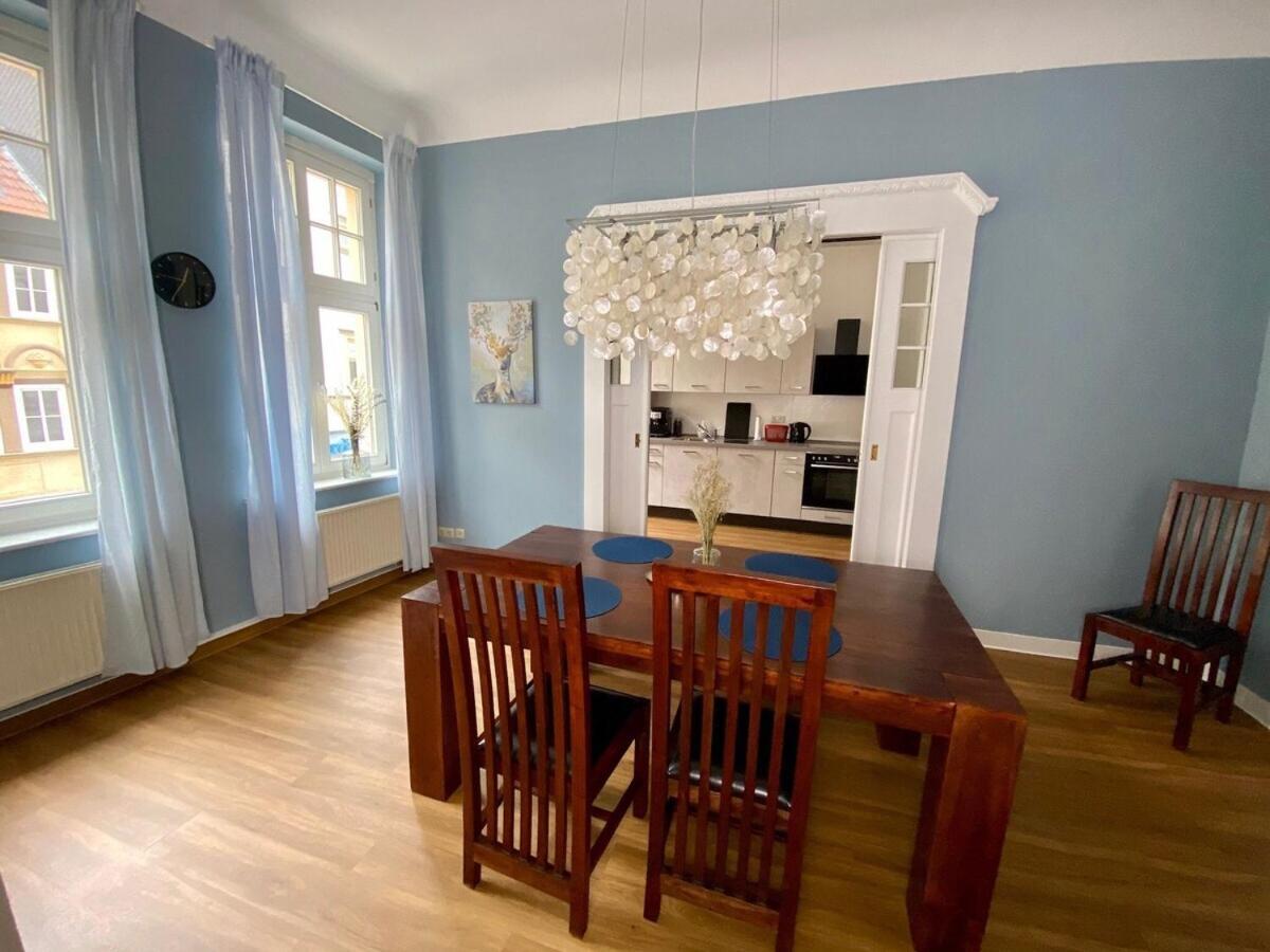 Apartamento Discovair Eisenach -Karlstrasse- Fussgaengerzone Mit Netflix Exterior foto