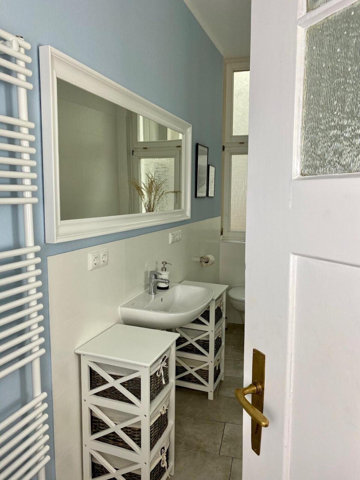 Apartamento Discovair Eisenach -Karlstrasse- Fussgaengerzone Mit Netflix Exterior foto